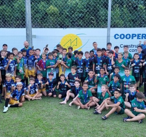 Esporte e diversão no 2º Festival Coopercocal de Escolinhas