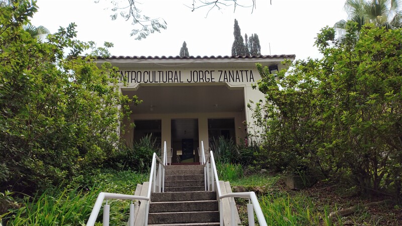 Centenário de Criciúma: Café Concerto celebra Dia do Livro e autores da região