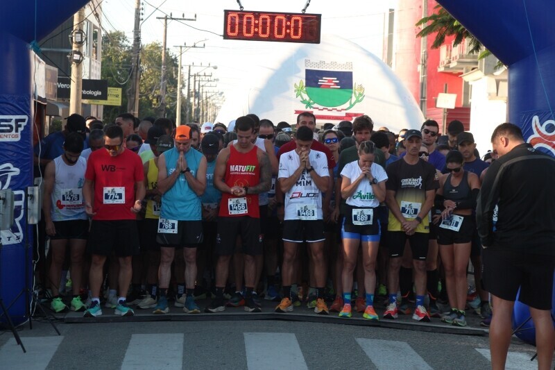 MF Run reúne centenas de atletas em trajeto de belas paisagens