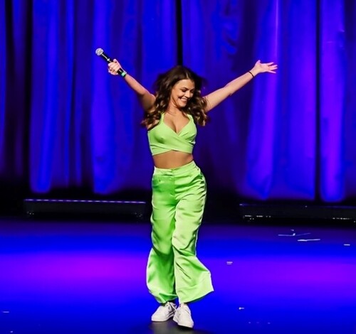 Bruna Louise em dose dupla no Sul do Estado