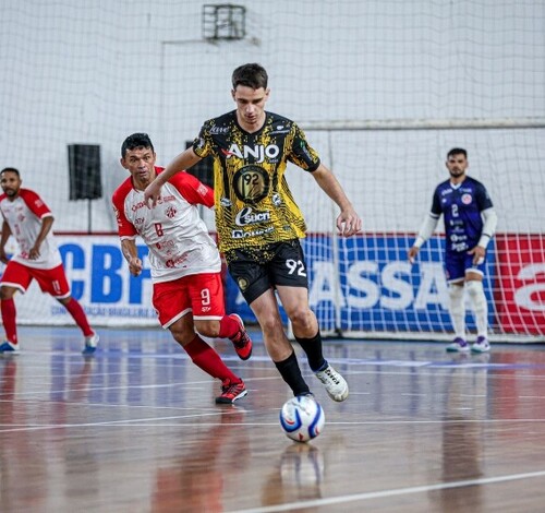 Criciúma Futsal busca liderança no Campeonato Brasileiro