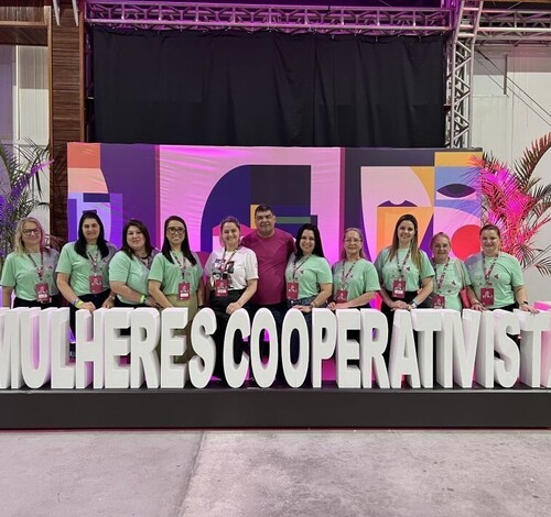 Coopercocal marca presença em Encontro Estadual de Mulheres Cooperativistas