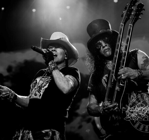 Ingressos à venda para show do Guns N’ Roses em Santa Catarina