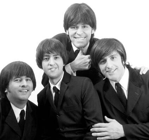 The Beetles faz show no Criciúma Clube