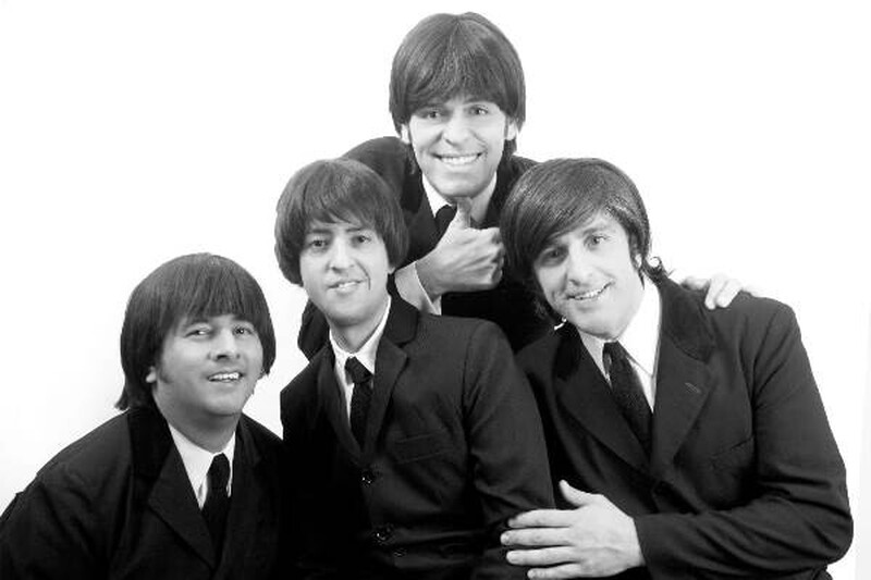 The Beetles faz show no Criciúma Clube