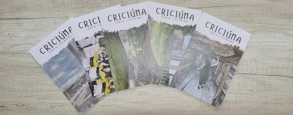 Raquel Ávila resgata nostalgia das mensagens através de postais de Criciúma