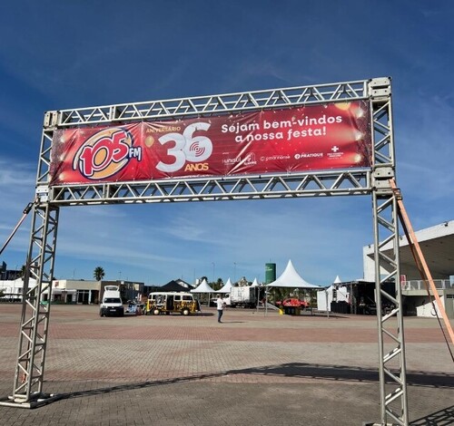 105 FM celebra aniversário com festa no Parque das Nações