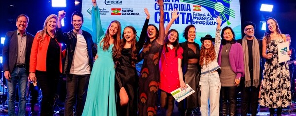 Criciúma define semifinalistas do Santa Catarina Canta