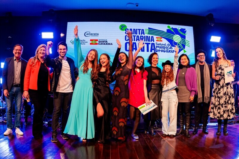 Criciúma define semifinalistas do Santa Catarina Canta