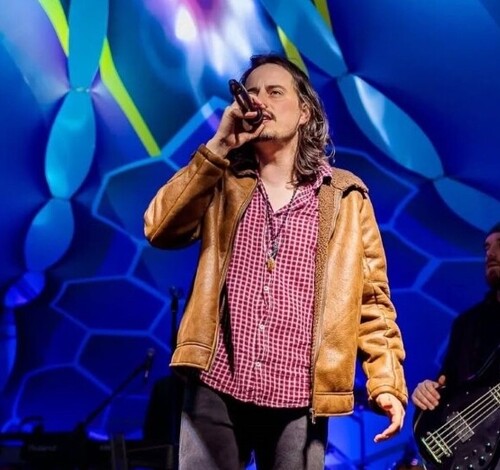 Dia do Rock: Lady Die faz show no Nações Shopping