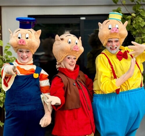 Domingo tem espetáculo gratuito ‘Os 3 Porquinhos’