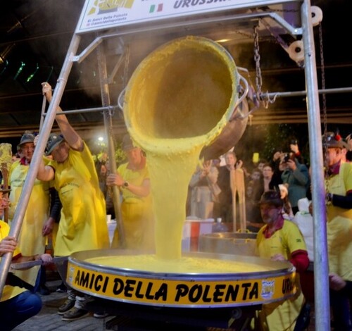 Tombo da Polenta marca lançamento da Festa do Colono de Siderópolis