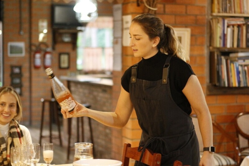 Porchettiamo: gastronomia, espumantes e música ao vivo na Vigna Mazon