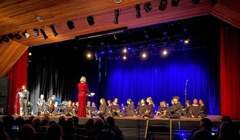 Corais da Itália fazem turnê gratuita no Sul do Estado