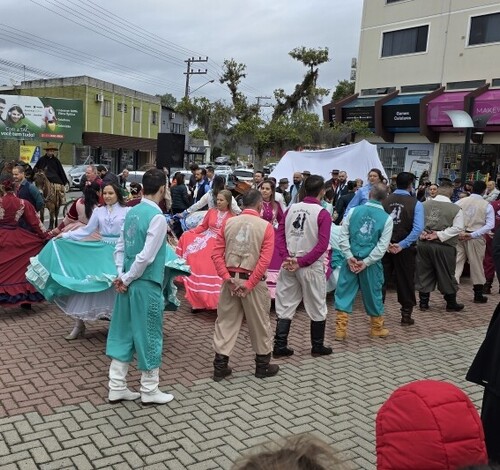 Cultura gaúcha e legado tropeiro são exaltados no 1º Chimarrão e Tradição em Morro da Fumaça
