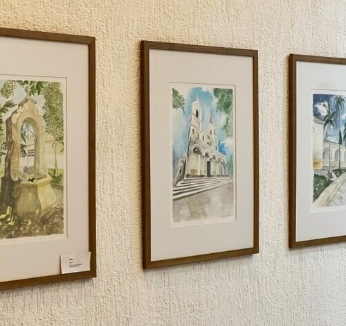 Arte em aquarela de Raquel Ávila em exposição no Criciúma Shopping