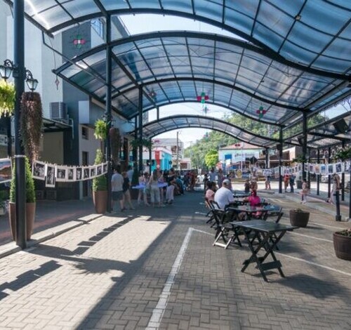 Humor, música e cultura na Semana da Juventude em Nova Veneza