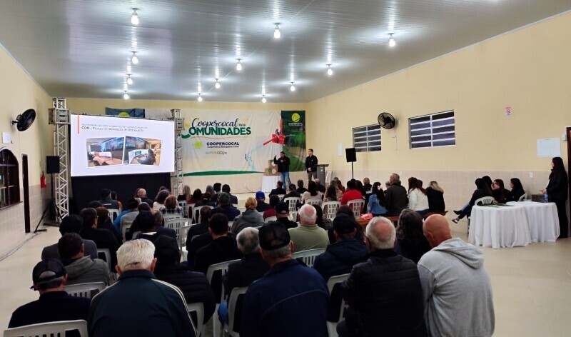 Coopercocal nas Comunidades visita Rio Salto, em Urussanga