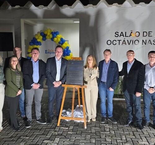 Morro da Fumaça inaugura Espaço do Empreendedor e homenageia Octávio Naspolini