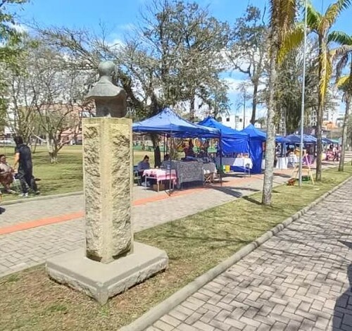 Economia criativa em exposição na Praça do Congresso