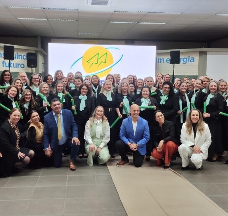 Noite de celebração ao protagonismo e à transformação na formatura do Mulheres Cooperativistas