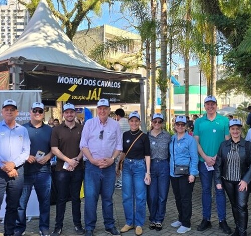 Acic promove campanha “Morro dos Cavalos – Solução Já!” na Praça Nereu Ramos