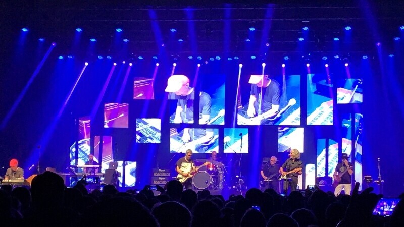 Ingressos à venda para show do Dire Straits Legacy em Criciúma