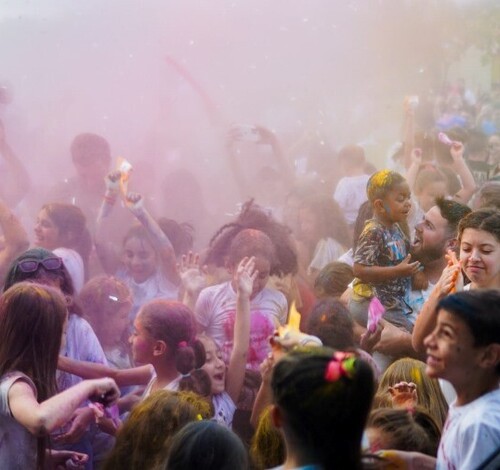 Primavera é celebrada com Festival das Cores