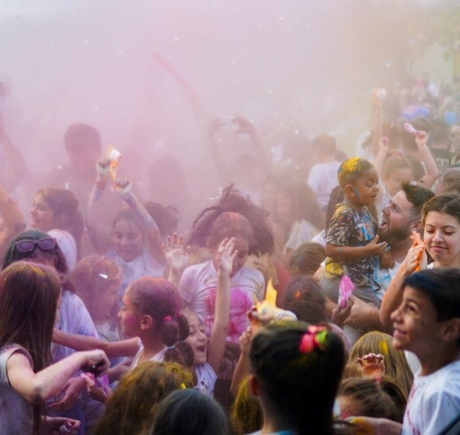 Primavera é celebrada com Festival das Cores