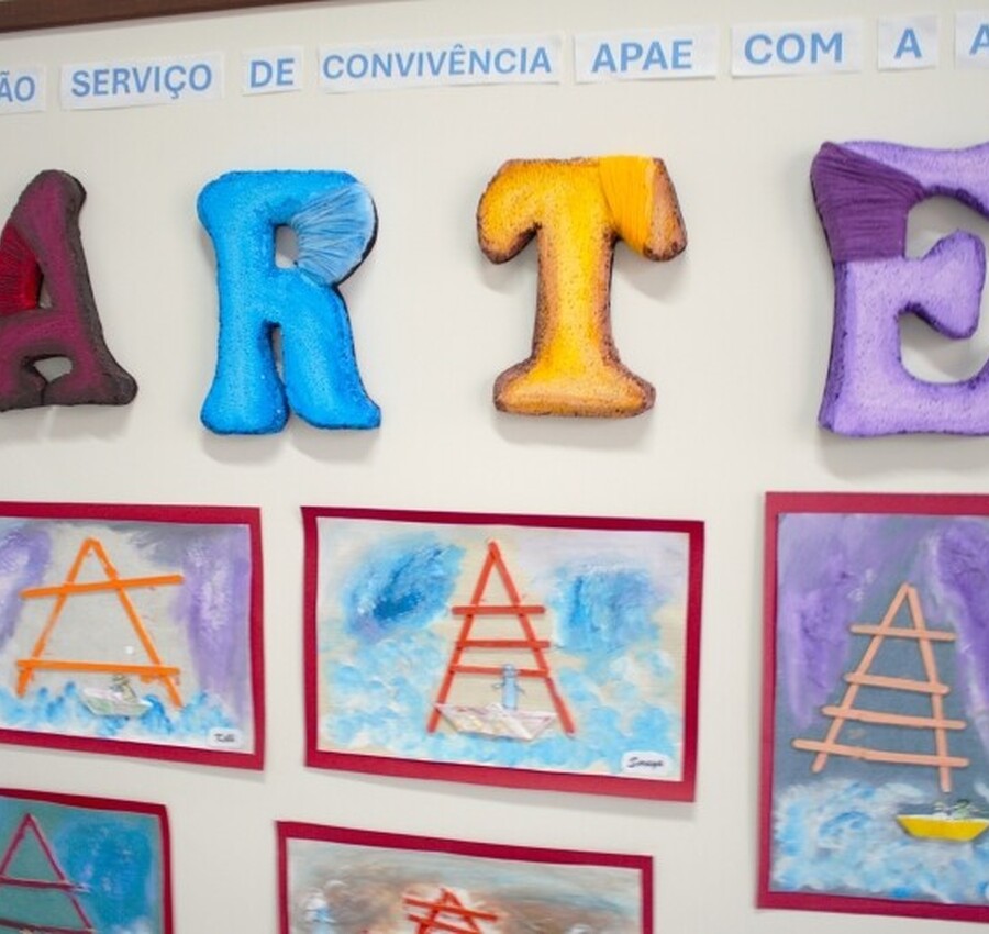 Arte, afeto e superação: Afasc e Apae se unem em exposição