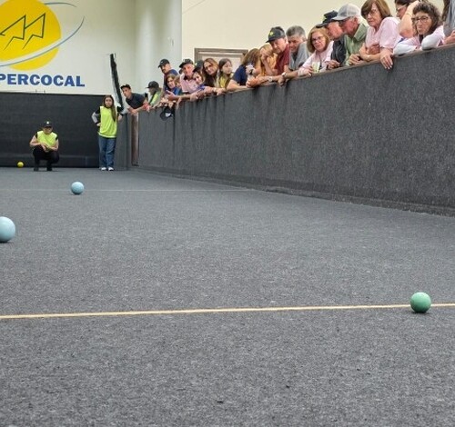 Domingo decisivo na 1ª Copa Feminina de Bocha da Coopercocal