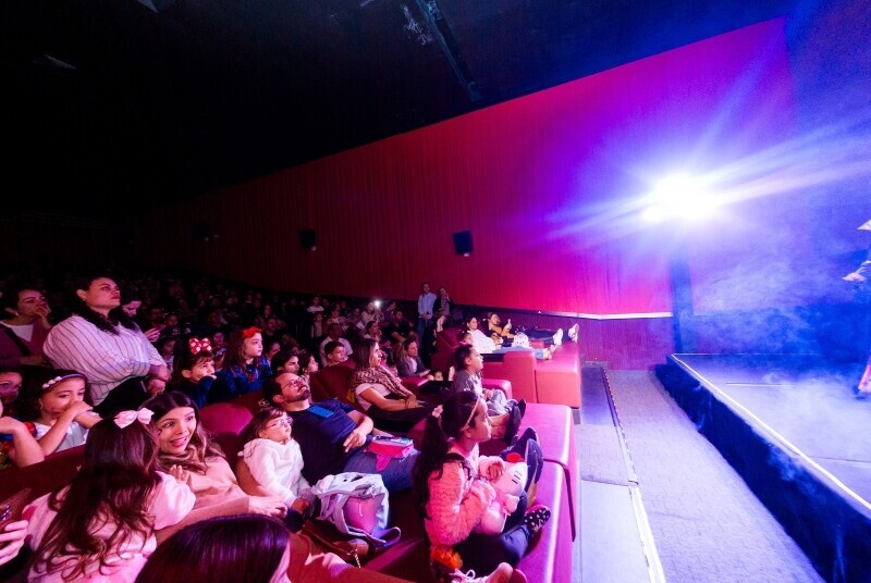 Shopping Della celebra Mês das Crianças com atrações gratuitas