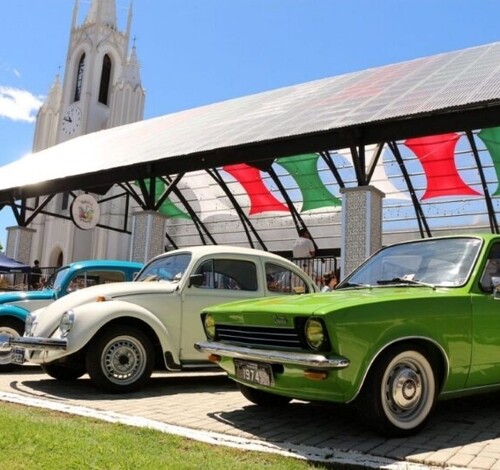 Shows, serviços de saúde e Encontro de Antigos em Cocal do Sul