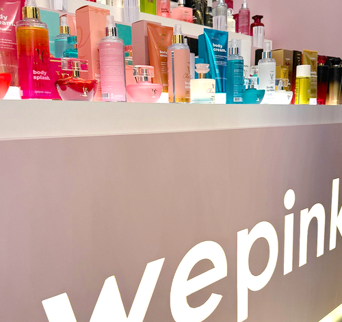 WePink inaugura quiosque no Farol Shopping em Tubarão