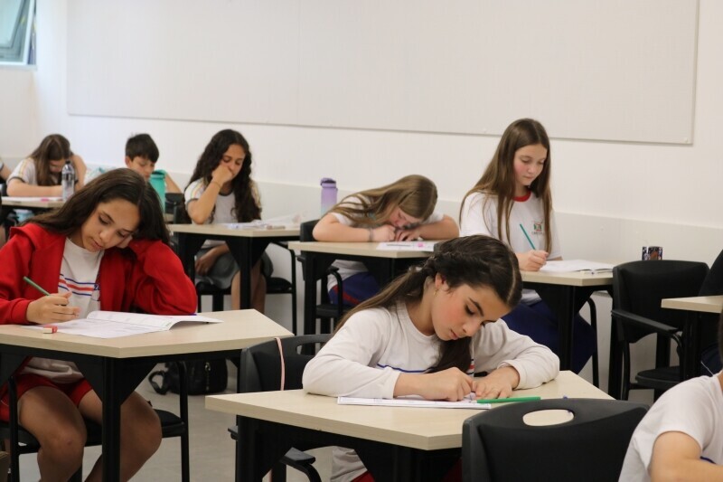 Estudantes enfrentam última etapa do Prêmio Acic de Matemática