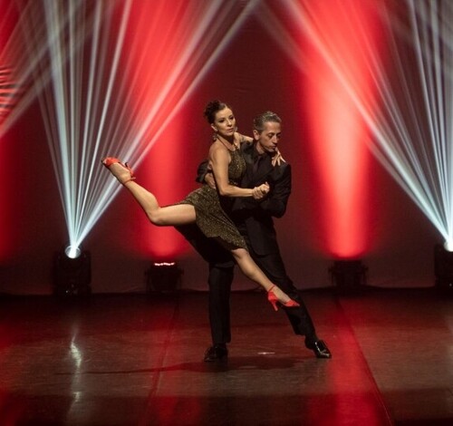 Espetáculo de tango gratuito promove cultura e inclusão em Criciúma