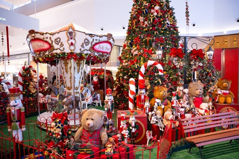 Papai Noel chega ao Nações Shopping e inaugura o 'Natal dos Presentes'