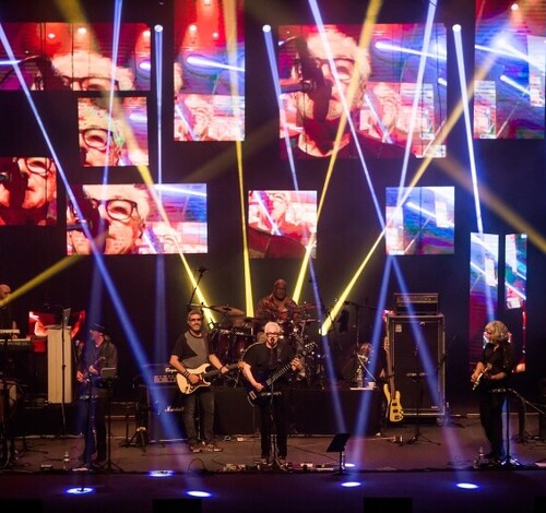 Dire Straits Legacy faz show em Criciúma neste sábado