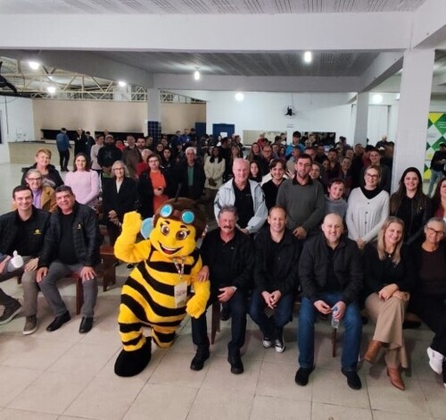 Coopercocal nas Comunidades visita o São Simão, em Criciúma