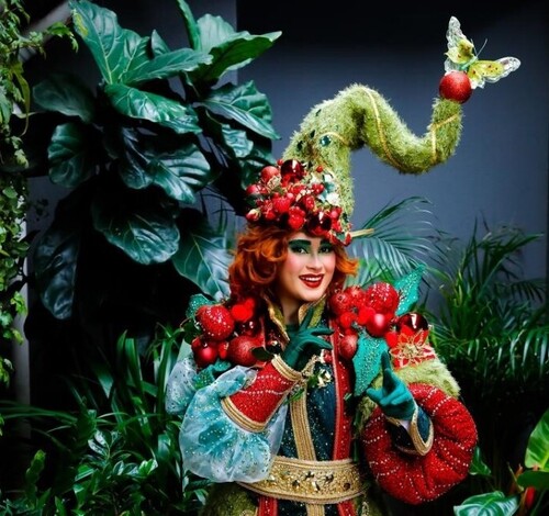 Espetáculo 'O Tempo' celebra Natal e chegada do Papai Noel no Nações Shopping