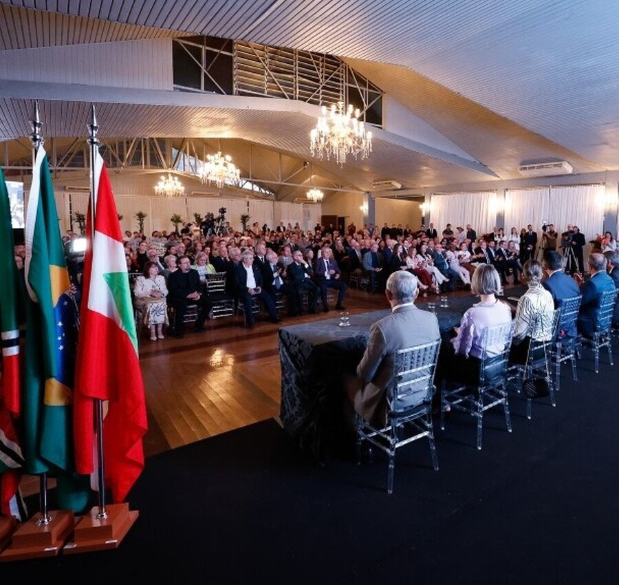 Sessão solene da Alesc celebra centenário de Criciúma