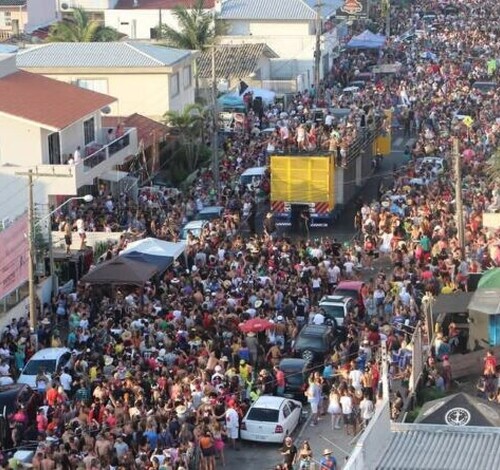 'Prepara Verão' Laguna 2025 com trio elétrico e shows gratuitos