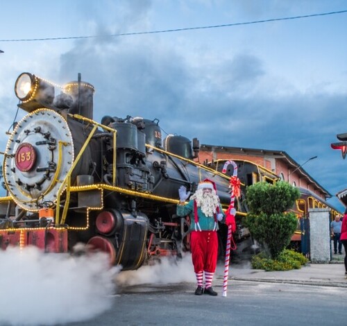 'Expresso de Natal' dá início à magia natalina em Morro da Fumaça