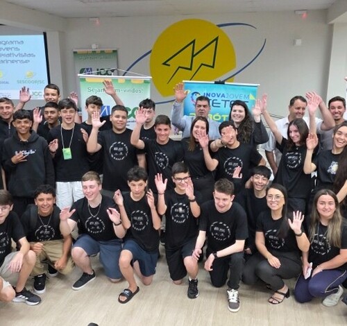Robótica encerra ciclo de aprendizado do Programa Jovens Cooperativistas