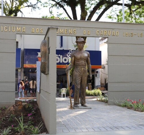 Revitalização do Monumento ao Mineiro será entregue