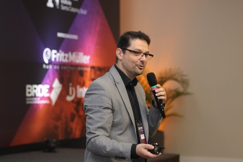 Tecnologia e inovação no South Tech Summit 2025