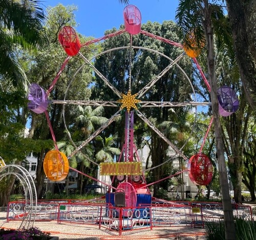 Programação de Natal com brinquedos gratuitos no Centro de Criciúma