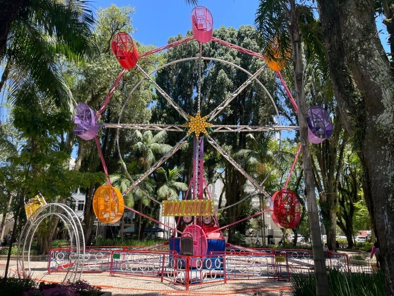 Programação de Natal com brinquedos gratuitos no Centro de Criciúma