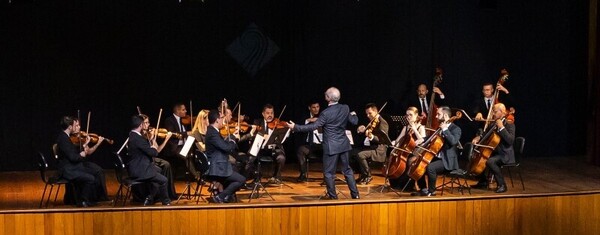 Camerata di Venezia faz show gratuito em Siderópolis