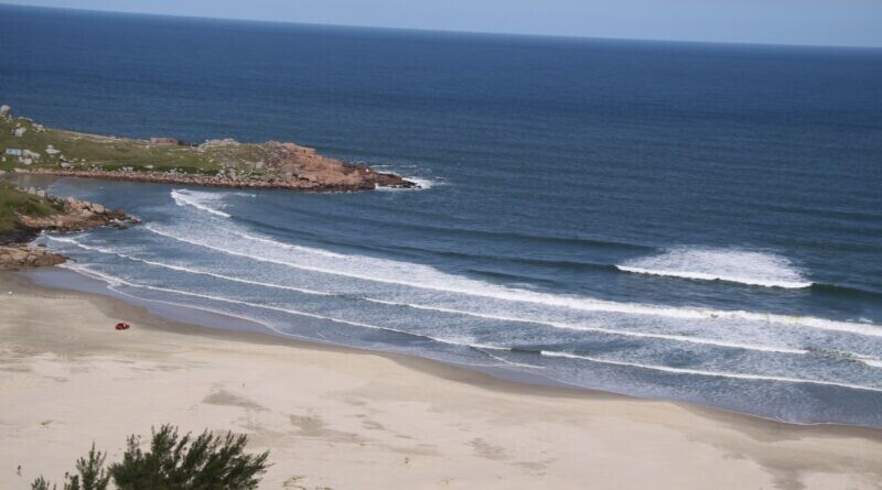 Laguna divulga programação de eventos da Temporada de Verão 2026